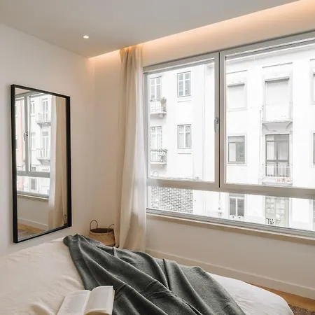 Annunziata - 1 Bedroom And Parking In Alvalade Lisbon
