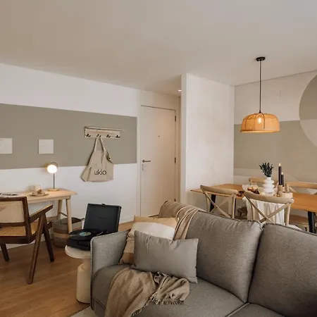 Annunziata - 1 Bedroom And Parking In Alvalade * Lisbon